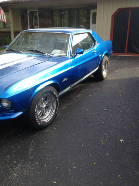 1969 Ford Mustang Coupe 2-Door 5.8L 1969 Ford Mustang