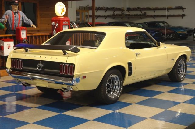 1969 Ford Mustang -- - photo 8