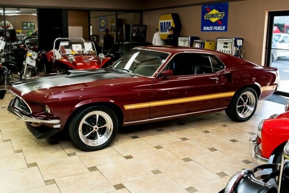 1969 Ford Mustang Fastback Royal Maroon 428C.I. 4-Speed Manual 1969 Ford Mustang Fastback