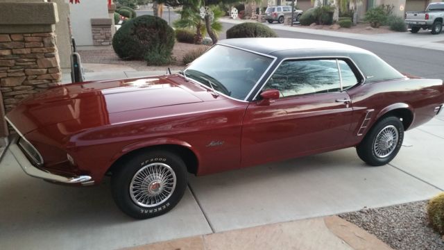 1969 Ford Mustang Grande (family owned) 1969 Ford Mustang