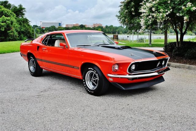1969 Ford Mustang 351 V8 - photo 13
