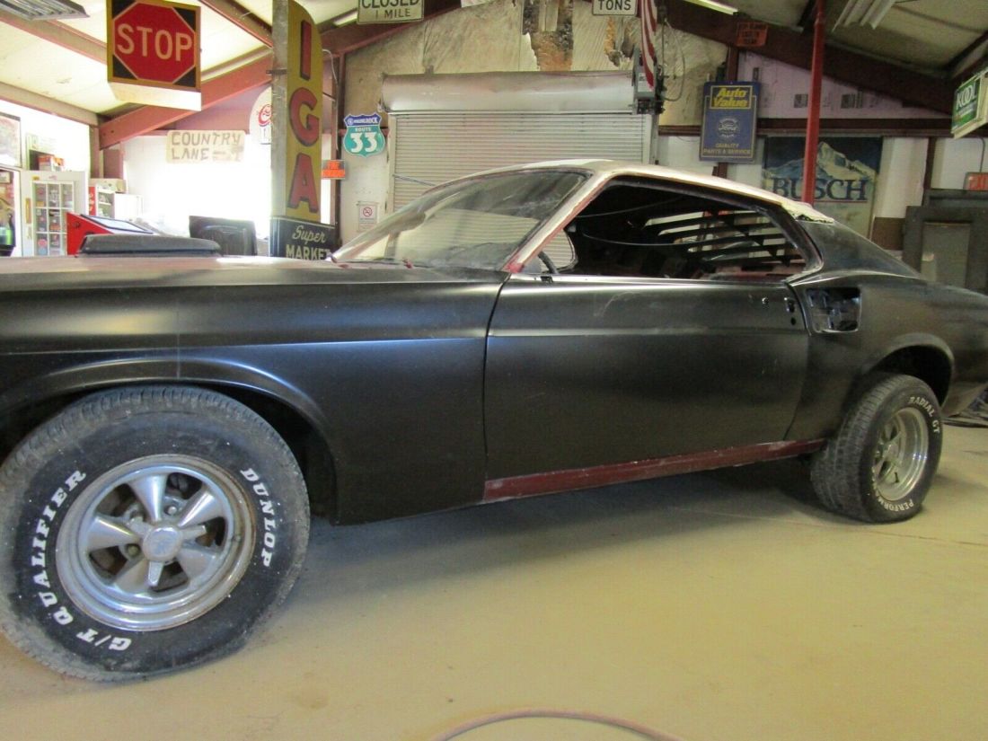 1969 Ford Mustang Mach 1 -351 Windsor Matching Numbers - New Panels Included 1969 Ford Mustang