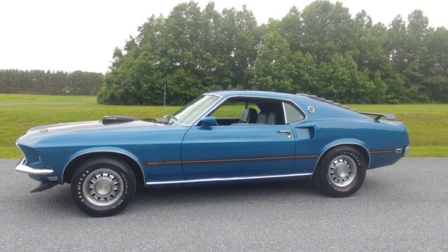 1969 Ford Mustang Mach 1 - 428 R Code - Cobra Jet - Shaker - 4 Speed 1969 Ford Mustang MACH 1 COBRA JET