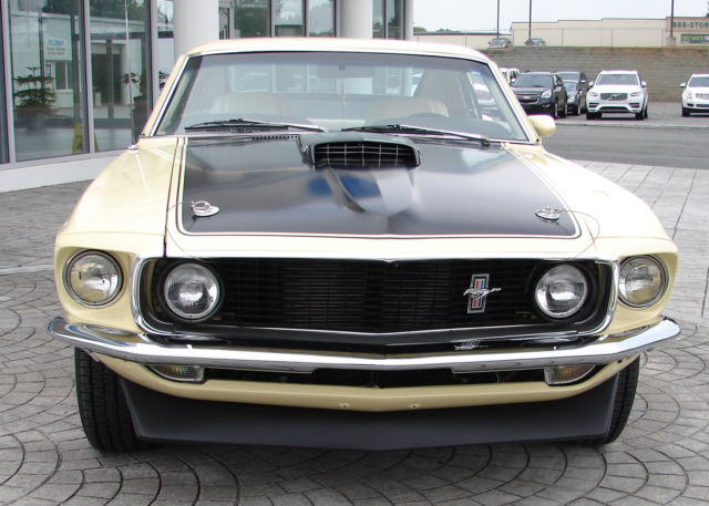 1969 Ford Mustang Mach 1 - photo 2