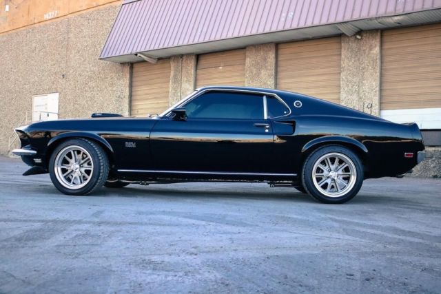 1969 Ford Mustang Mach 1 Over $140k Invested, Stunning "New" Mustang - photo 5