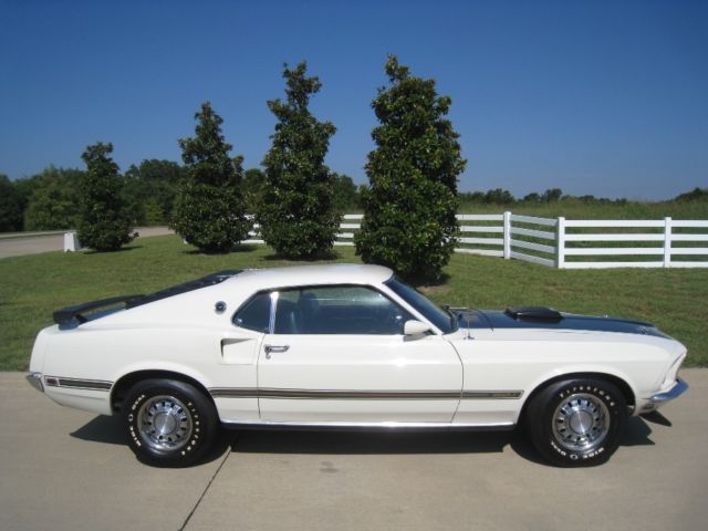 1969 Ford Mustang Mach1 S-code 390 SHOW CAR Loaded w/ options 1969 Ford Mustang Mach 1