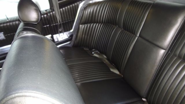 1969 Ford Thunderbird Landau - photo 6