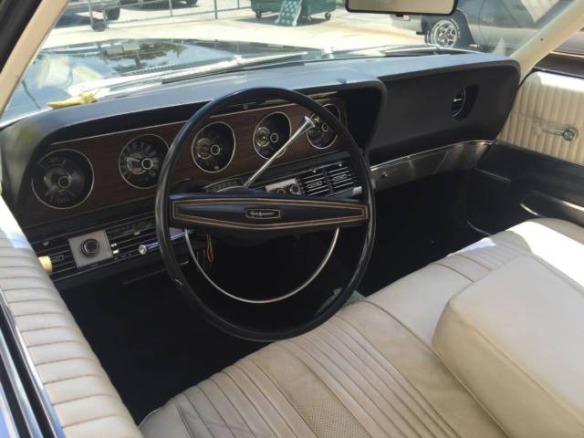 1969 Ford Thunderbird - photo 12
