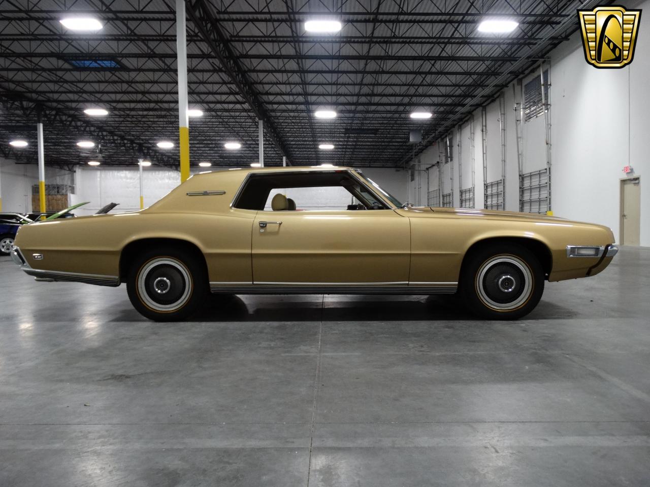 1969 Ford Thunderbird - photo 11