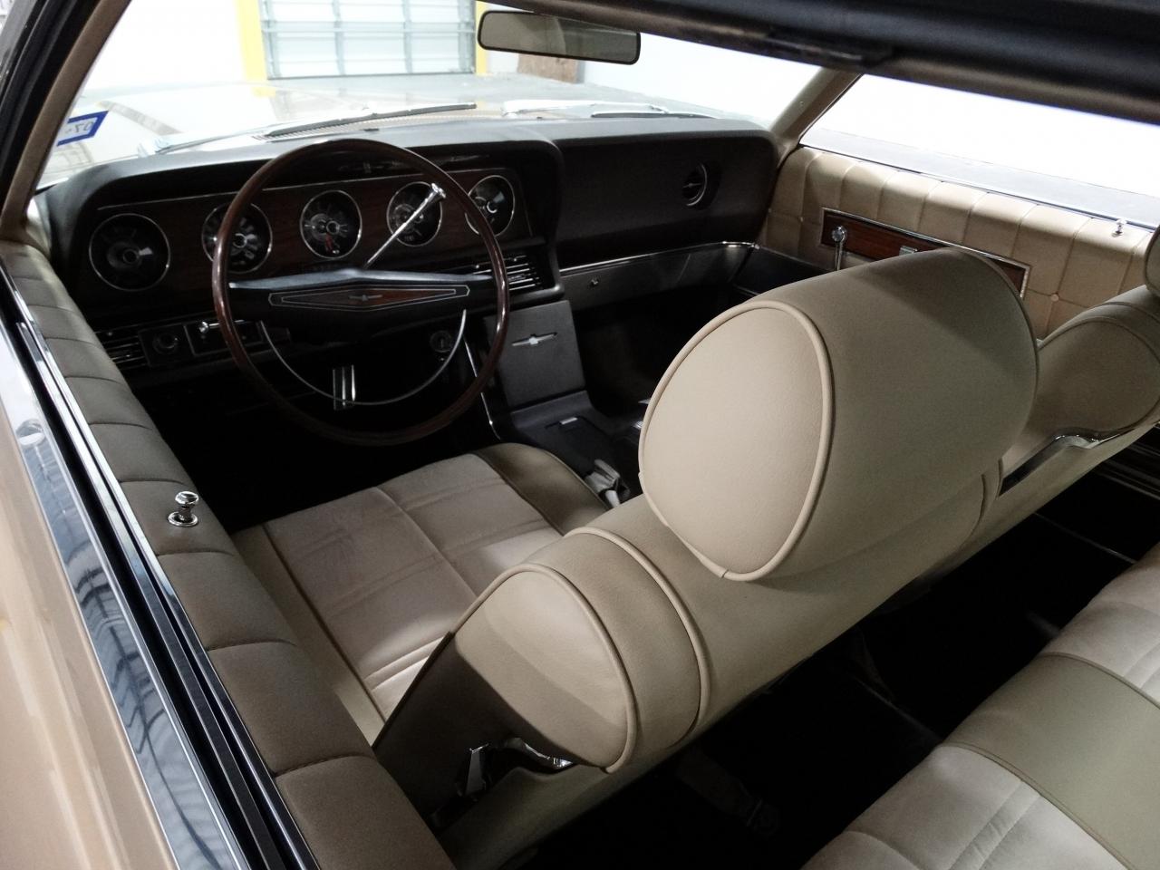 1969 Ford Thunderbird - photo 3