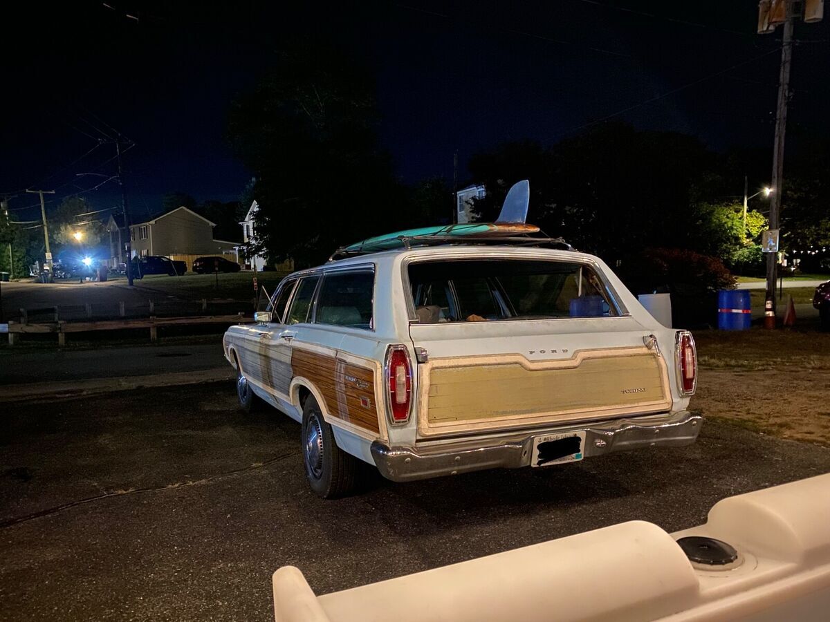 1969 Ford Torino Squire 390 Wagon - photo 9