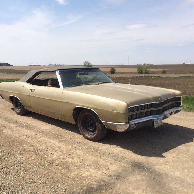 1969 Ford Galaxie XL Convertible - photo 3