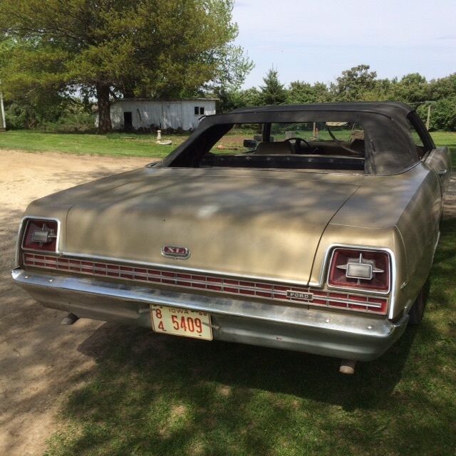 1969 Ford Galaxie XL Convertible - photo 5