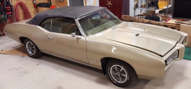1969 Gentleman's GTO. 18,000 miles, very clean! 1969 Pontiac GTO