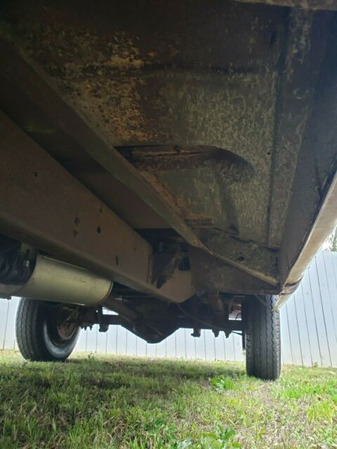 1969 GMC 2500 Series Camper Special - photo 12