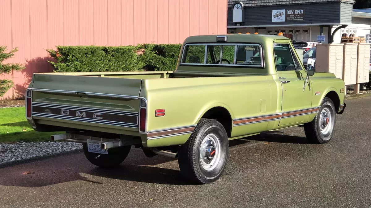 1969 GMC 2500 Custom Camper/Longhorn Trim,..Have you priced a new truck lately? 1969 GMC 2500 Custom Camper/Longhorn Trim