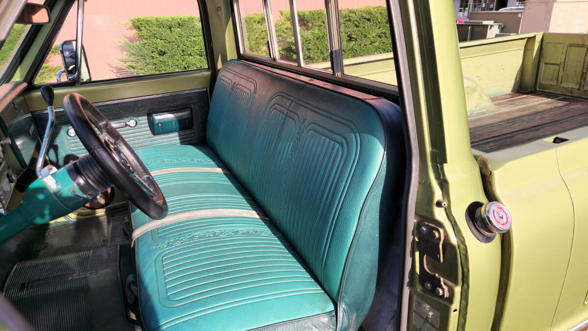1969 GMC 2500 Custom Camper/Longhorn Trim - photo 10