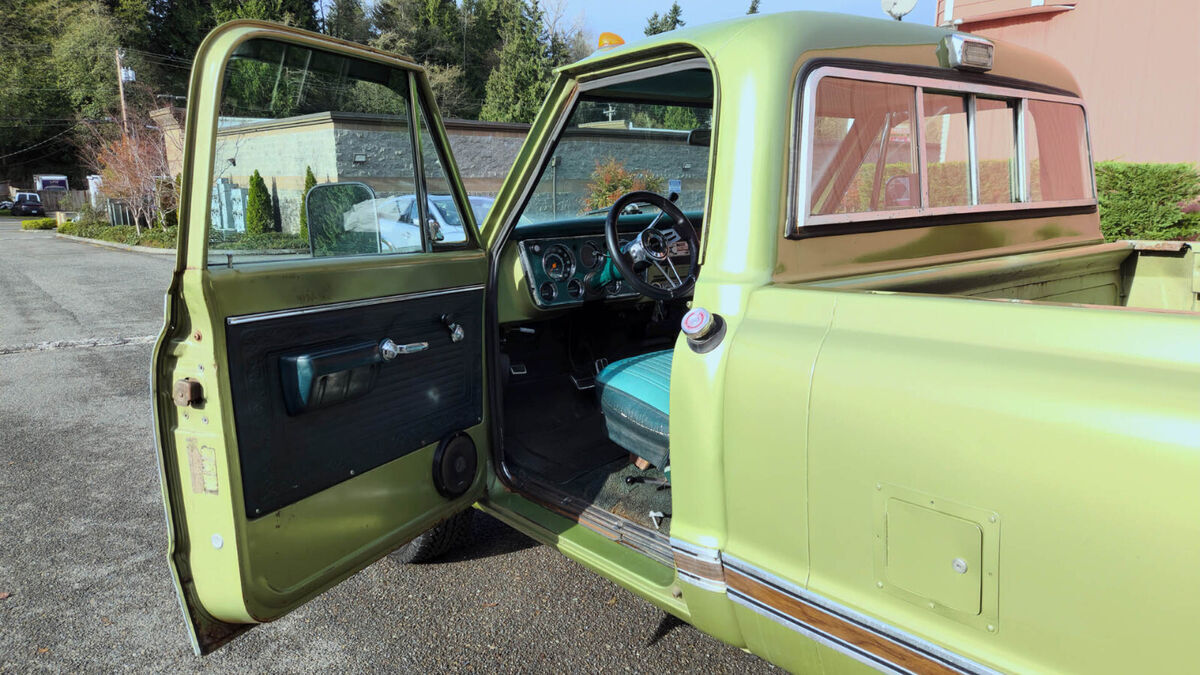 1969 GMC 2500 Custom Camper/Longhorn Trim - photo 9