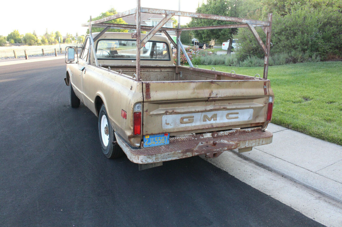 1969 GMC C2500 Wideside, 8-foot bed - photo 7