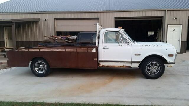 1969 GMC 3500 2wd single cab with 11 foot flatbed 1969 GMC C35/C3500 Pickup