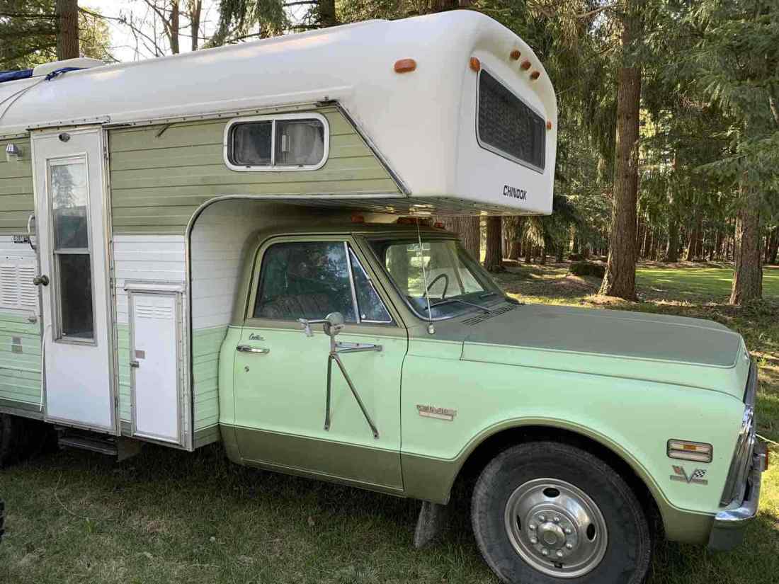 1969 GMC 3500 dually camper conversion - photo 3