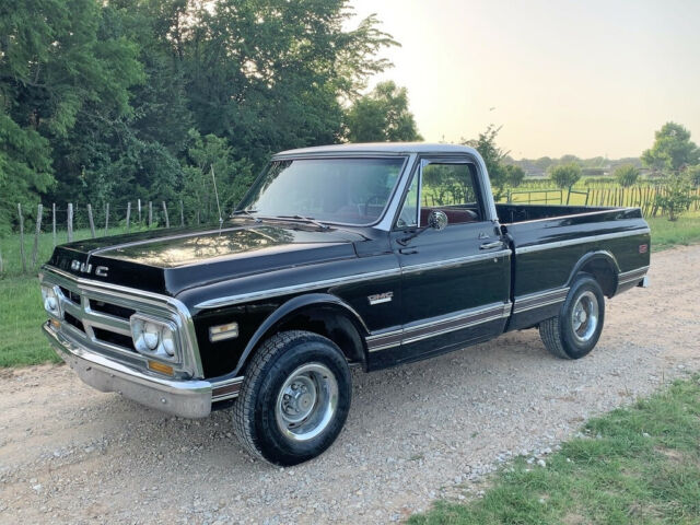 1969 GMC Sierra 1500 GMC C-10, C10 Sport Custom, Survivor, Short Bed, 1-Owner - photo 2