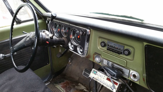 1969 GMC C2500 Custom Camper - photo 11