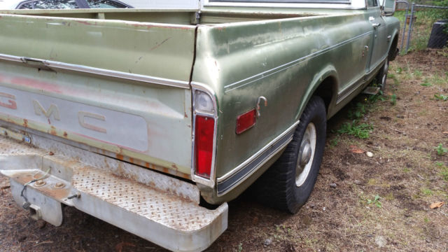 1969 GMC C2500 Custom Camper - photo 3