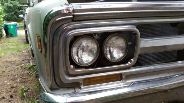 1969 GMC C2500 Custom Camper - photo 5