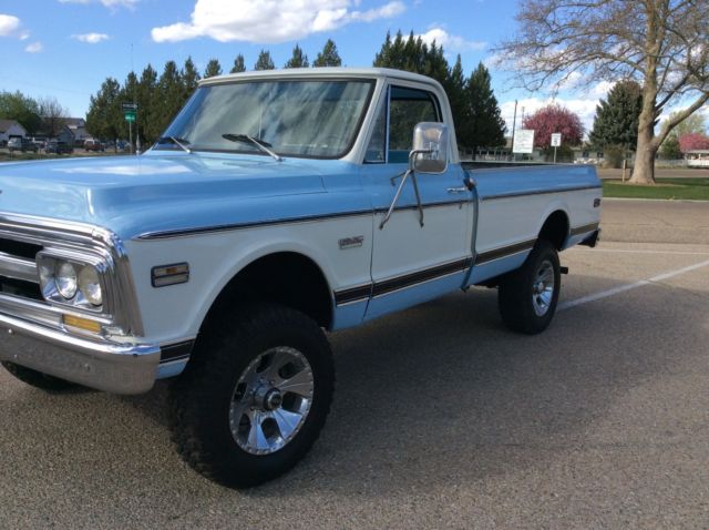 1969 GMC TRUCK K10 4X4 BLUE AND WHITE TWO TONE PAINT 1969 GMC Other