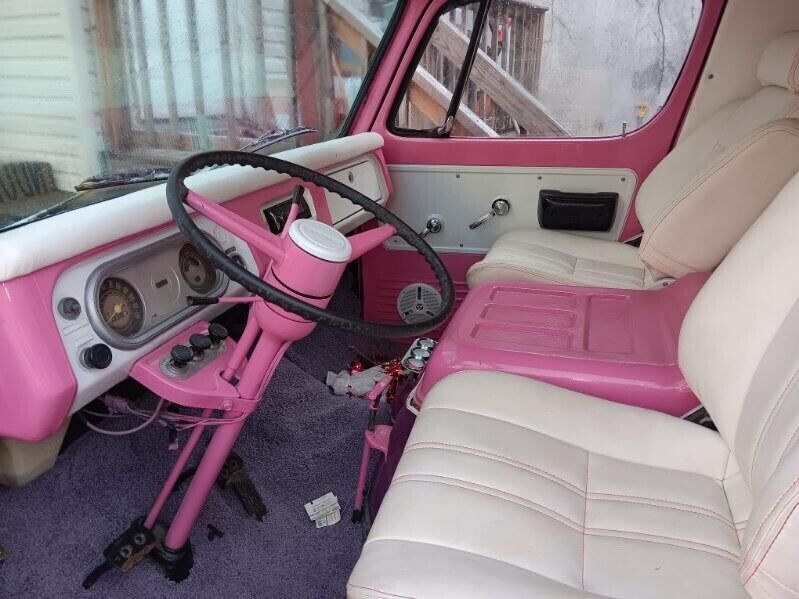 1969 GMC Van - photo 8