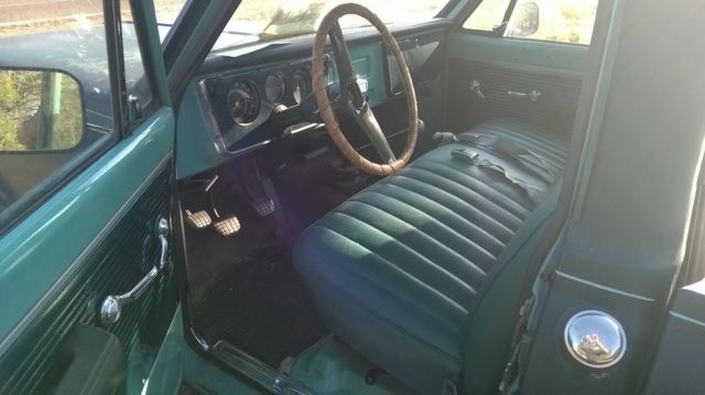 1969 GMC 2500 green - photo 9