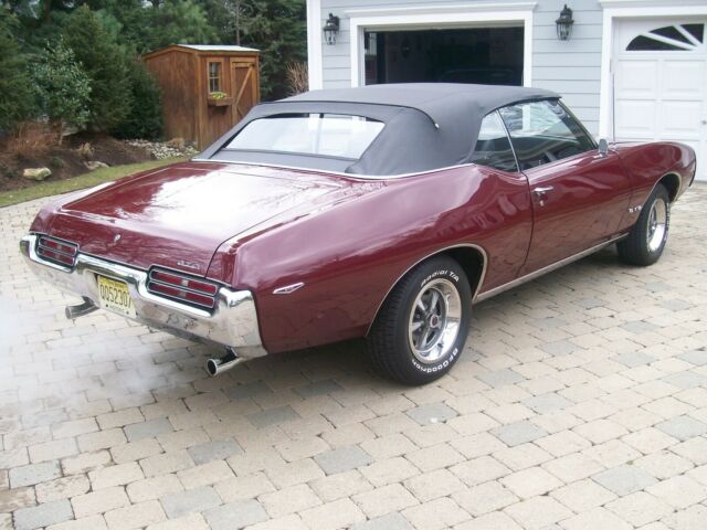 1969 Pontiac GTO Convertible - photo 3