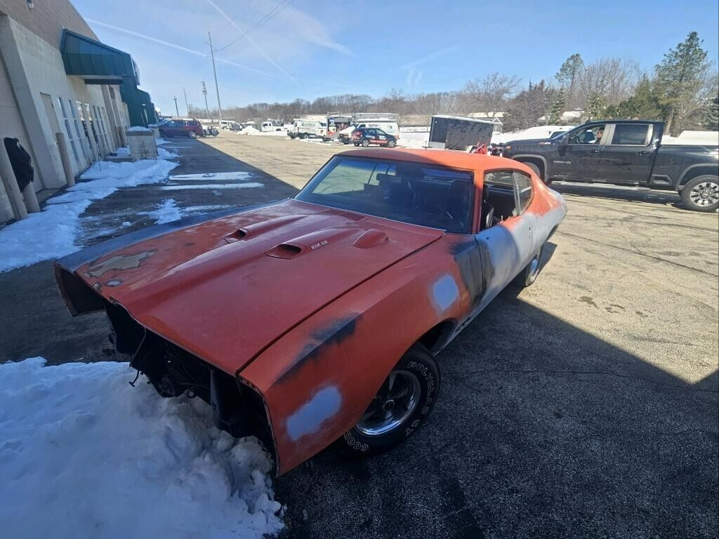 1969 Pontiac GTO - photo 2