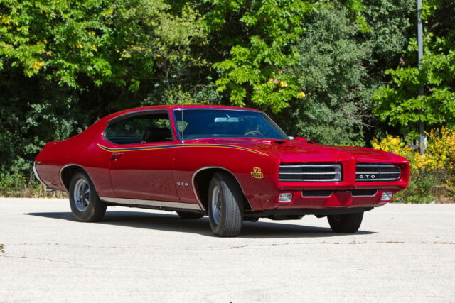 1969 Pontiac GTO Judge hardtop - photo 4