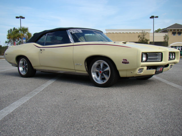 1969 Pontiac GTO Convertible - photo 12