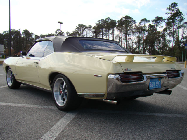 1969 Pontiac GTO Convertible - photo 6