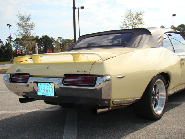 1969 Pontiac GTO Convertible - photo 8