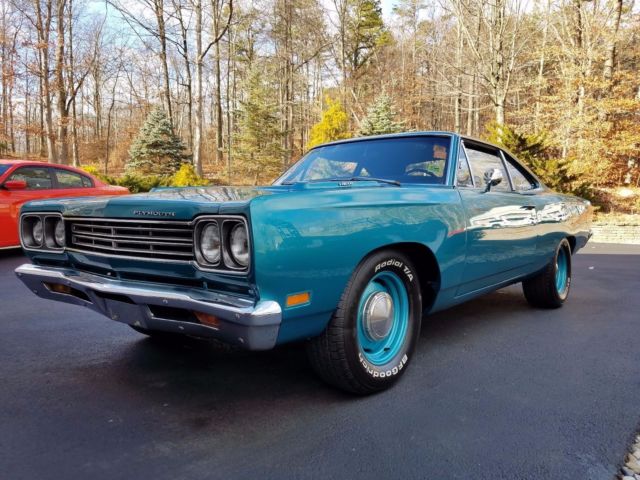 1969 HEMI ROADRUNNER TRUE "J" CODE, AIR GRABBER, 4.10 DANA Track PAK 1969 Plymouth Road Runner 2 DOOR HARDTOP