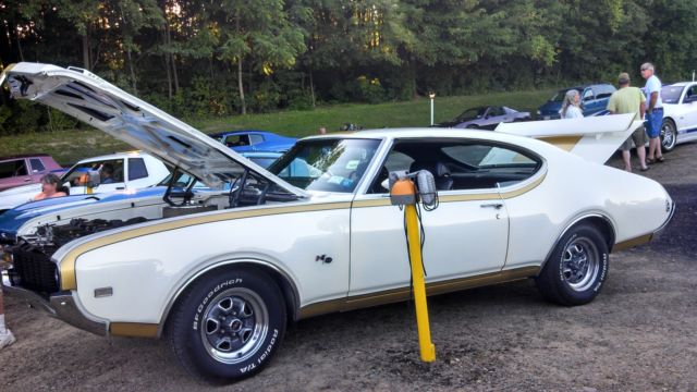 1969 Hurst Oldsmobile GTO Judge ss muscle car rare 1969 Oldsmobile 442 Hurst/Olds