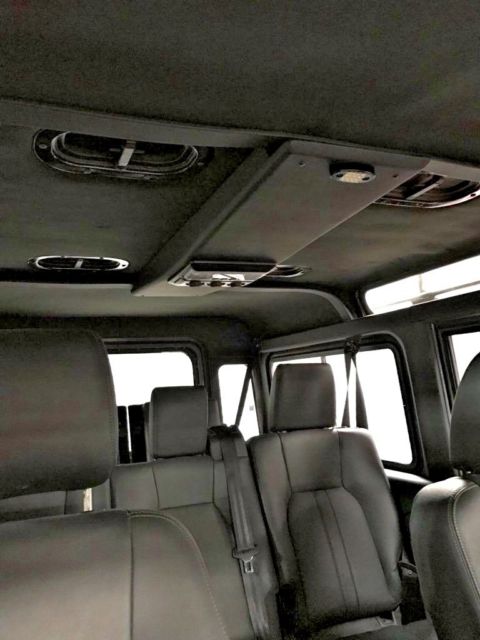 1964 Land Rover LR4 - photo 2