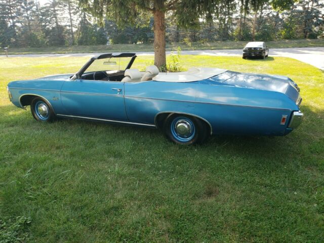 1969 IMPALA CONVERTIBLE FACTORY 4 SPEED 1969 Chevrolet Impala