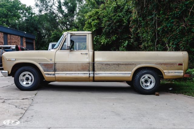 1969 International Harvester 1100D Harvester Pickup 1100 D - photo 4