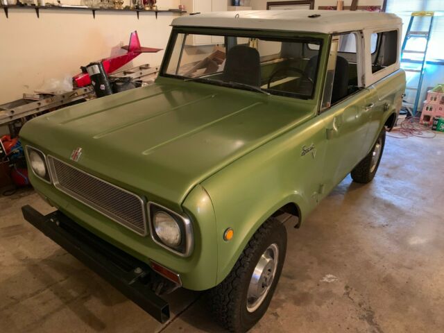 1969 International Harvester Scout 4 SPEED 4x4 304 V-8 - photo 3