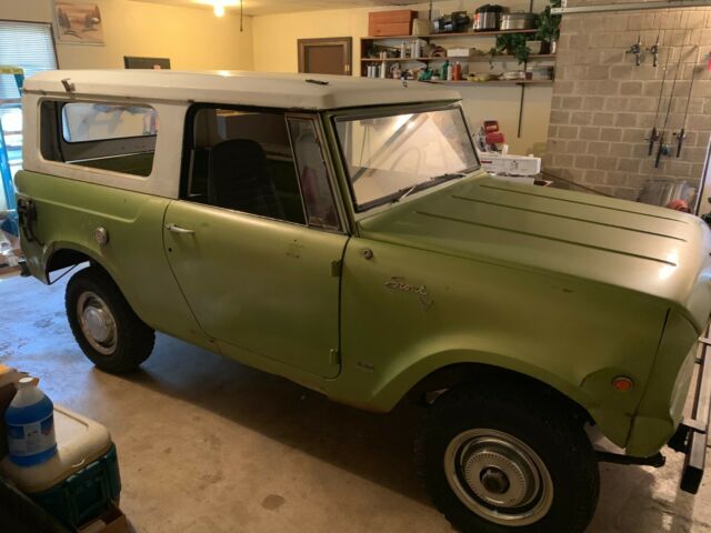 1969 International Harvester Scout 4 SPEED 4x4 304 V-8 - photo 4