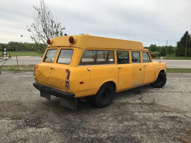 1969 International Harvester TravelAll school bus airport limo, monster truck 1969 International Harvester Travelall