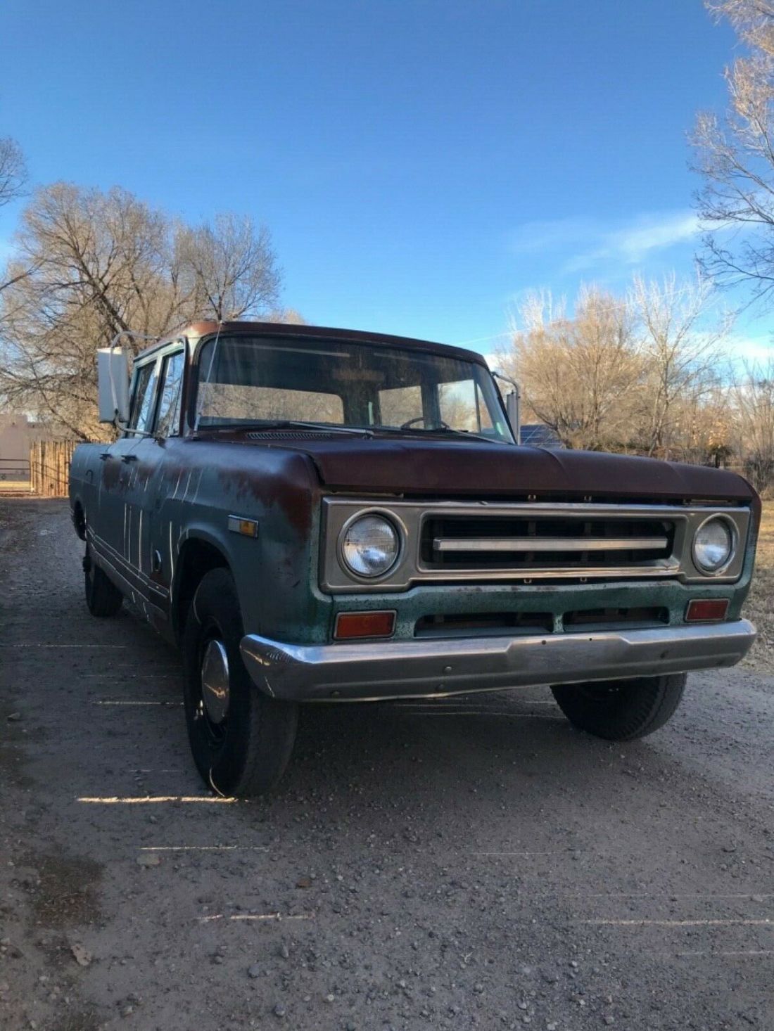 1969 International Harvester Travelette 1200 3/4 ton crew cab short bed 1969 International Harvester Travelette