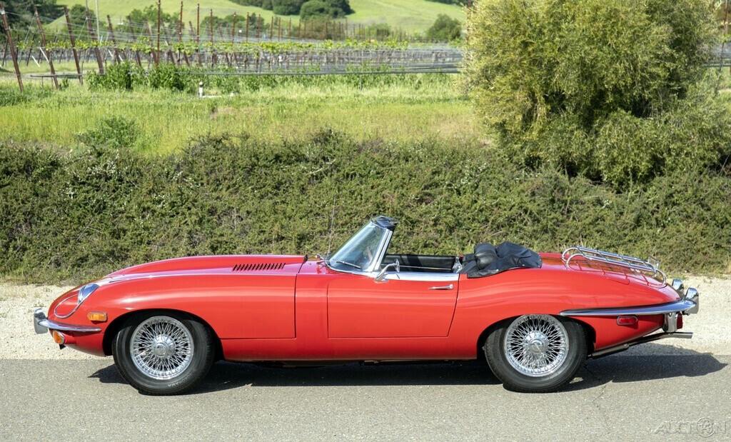 1969 Jaguar E-Type 4.2 liter Roadster - photo 2