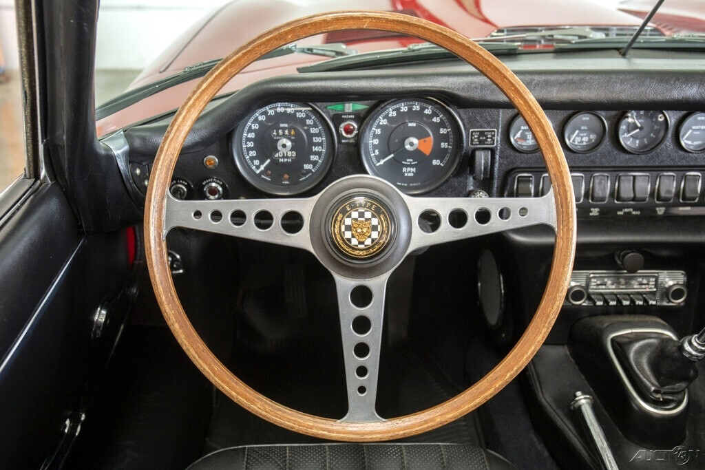 1969 Jaguar E-Type 4.2 liter Roadster - photo 9