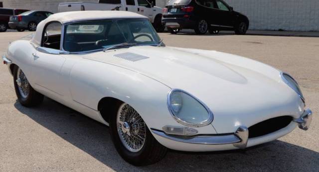 1969 Jaguar E-Type --